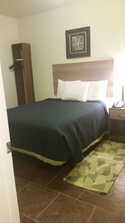 Barons Lodge Killdeer Habitación foto